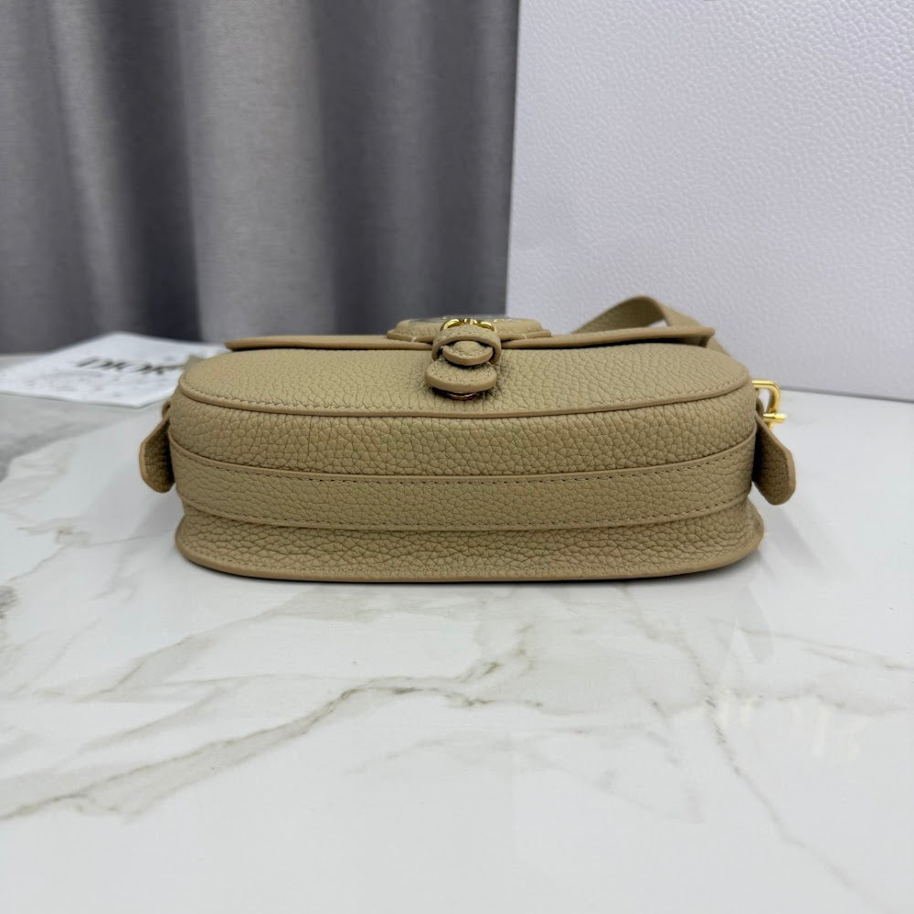 Dragons BagsDiorn Luxury Bag --115196
