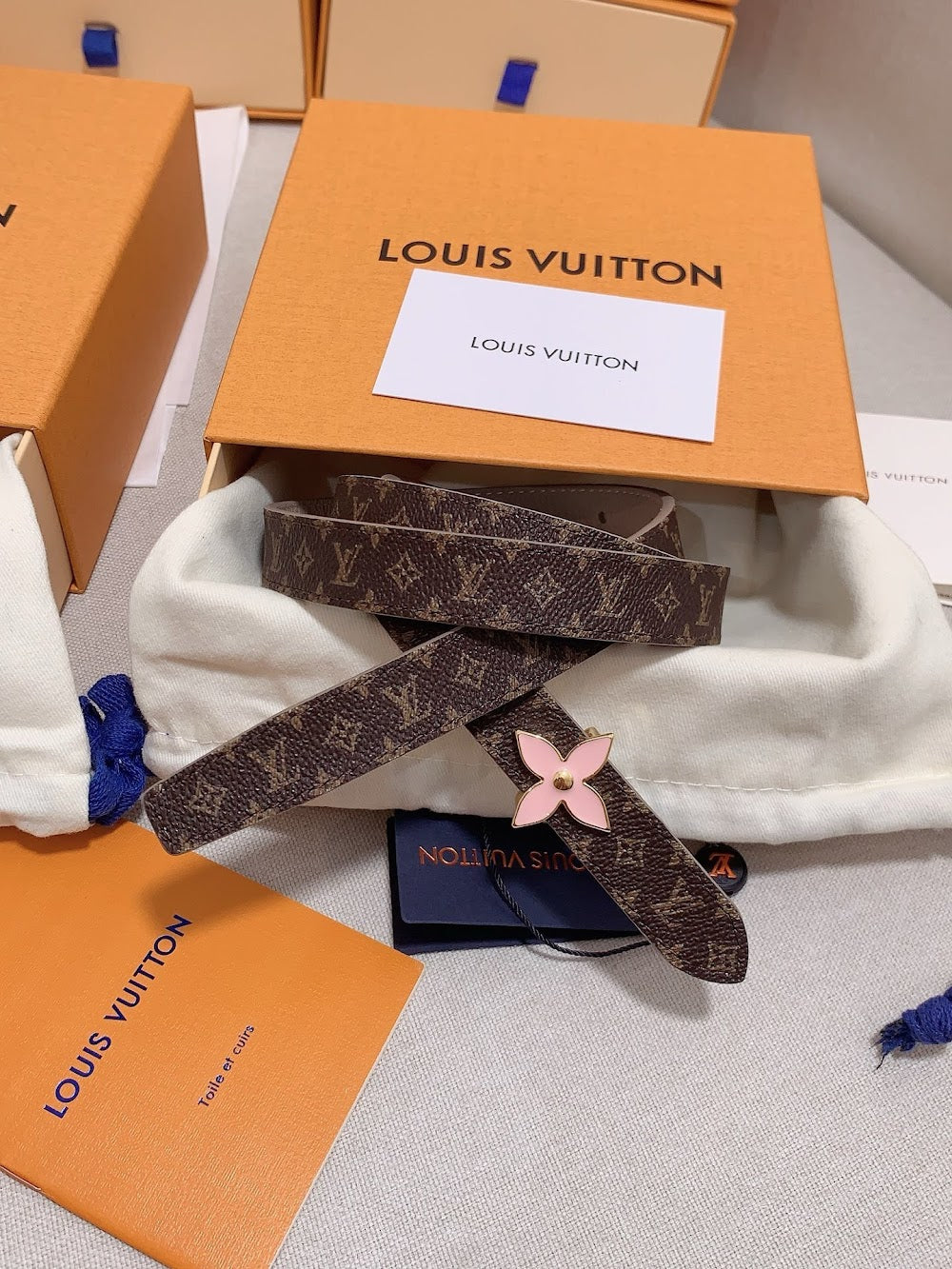 Dragons Bags ln Luxury Belt --109407