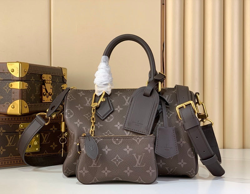 Dragons Bags ln Luxury Bag --63101