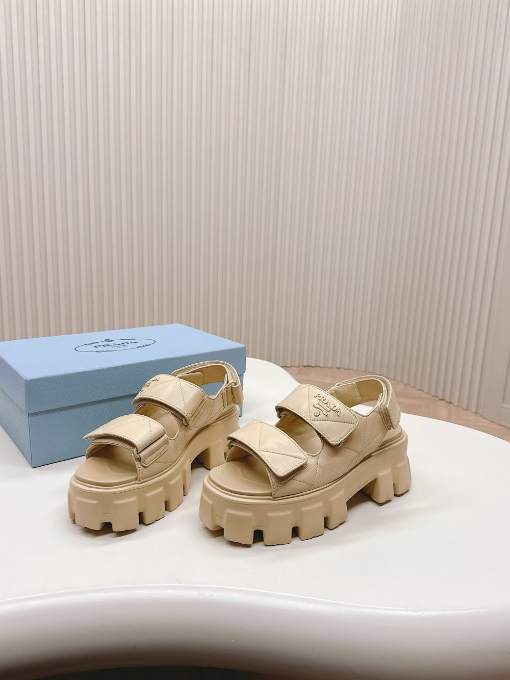 Dragons Bags Prada Luxury Heels --52703