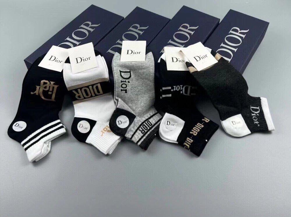 Dragons Bags Premium Luxury Socks --98338