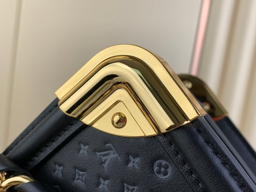 Dragons Bags ln Luxury Bag --68133