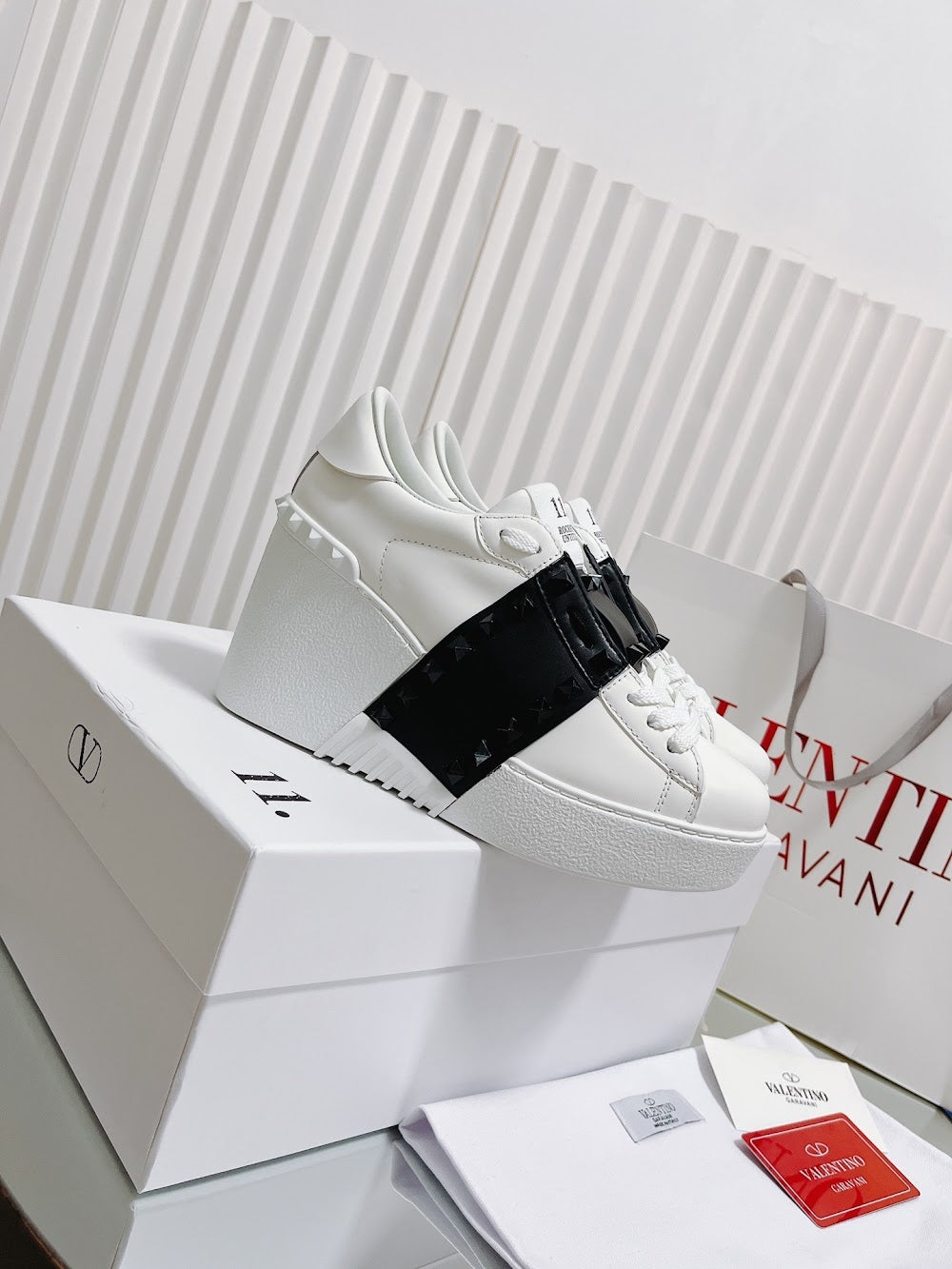 Dragons Bags Valentino Luxury Shoes --52612