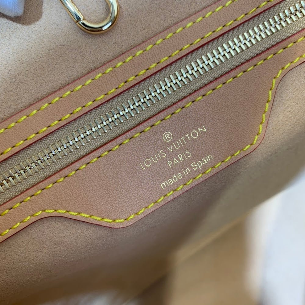 Dragons Bags ln Luxury Bag --66343
