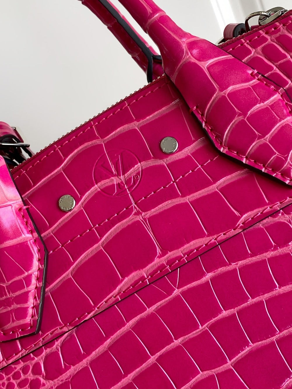 Dragons Bags ln Luxury Bag --96193