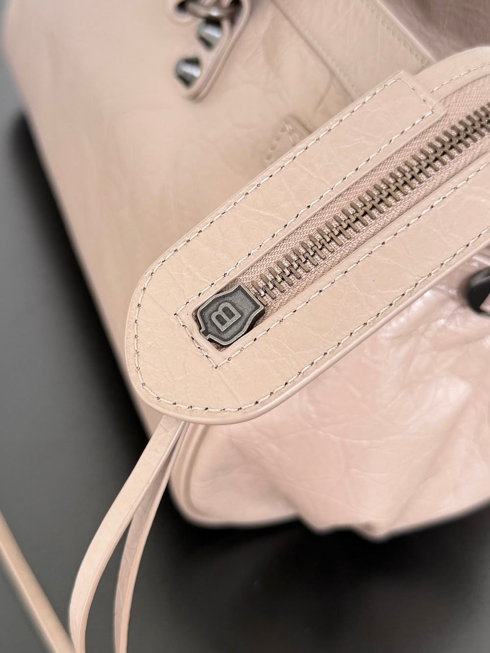 Dragons Bags Balenciaga Luxury Bag --111062