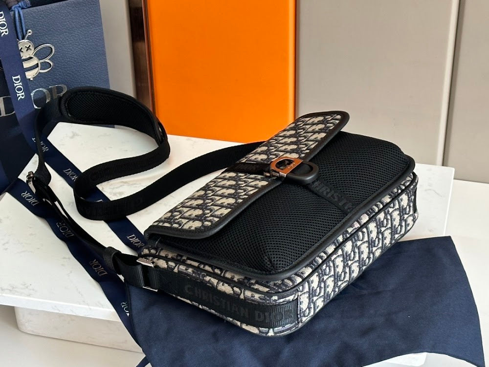 new-designer-premium-bags-nm16753