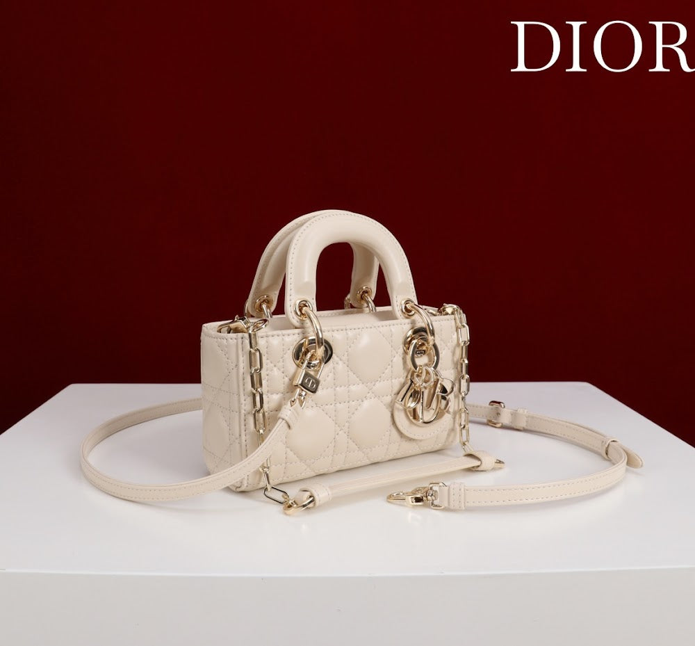 Dragons BagsDiorn Luxury Bag --115619