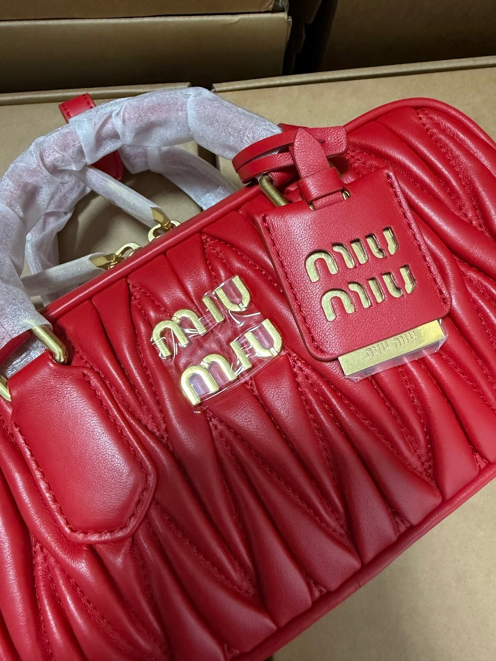 Dragons Bags Miun Miun Luxury Bag --122764
