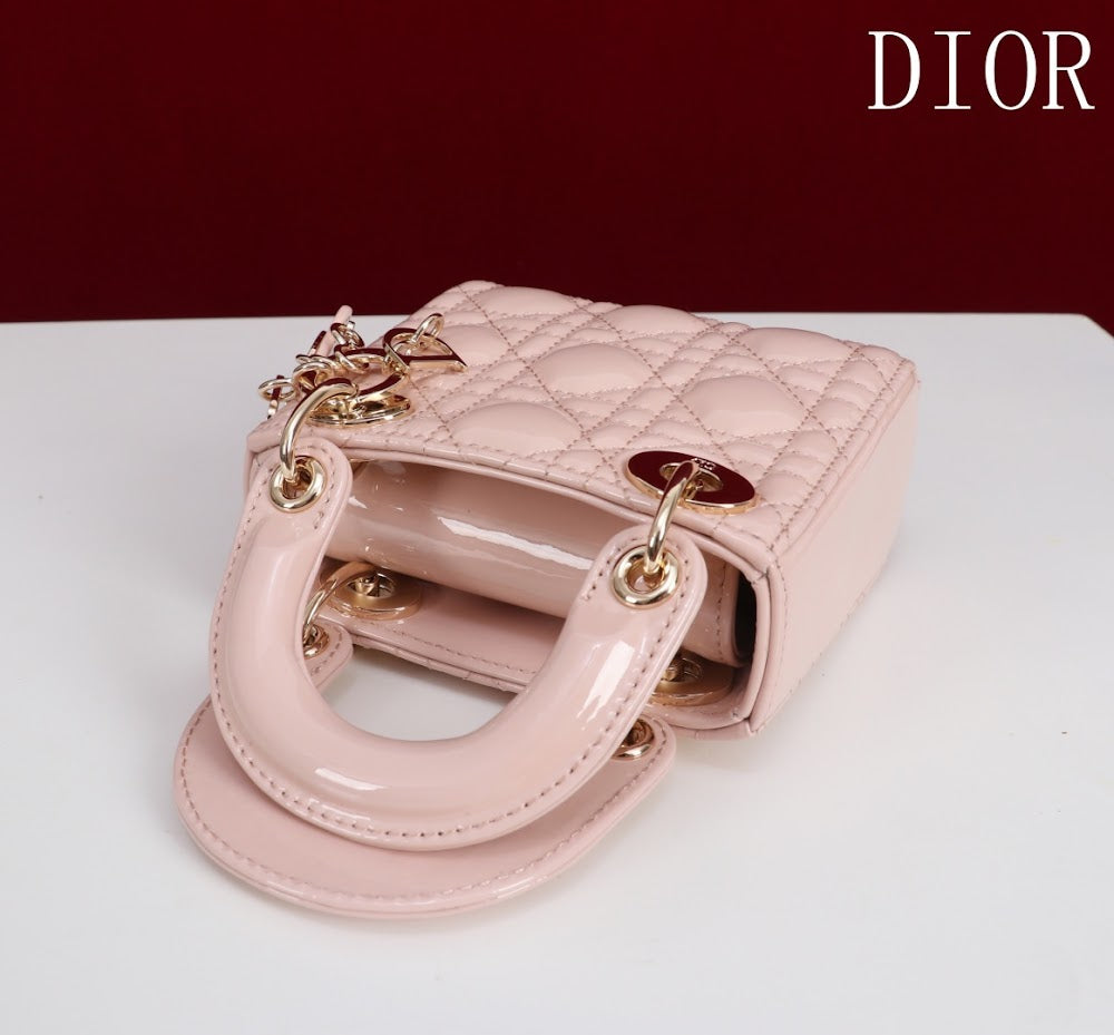 Dragons BagsDiorn Luxury Bag --116560
