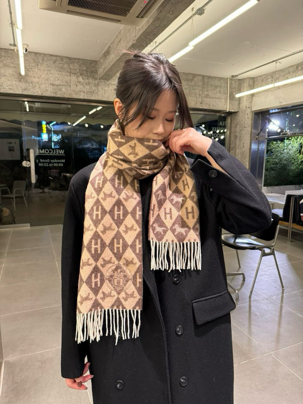 Dragons Bags Premium Designer Scarf --99342