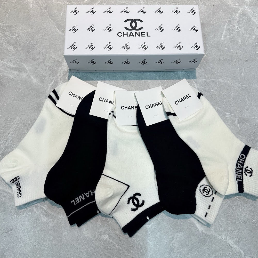 Dragons Bags Premium Luxury Socks --98275