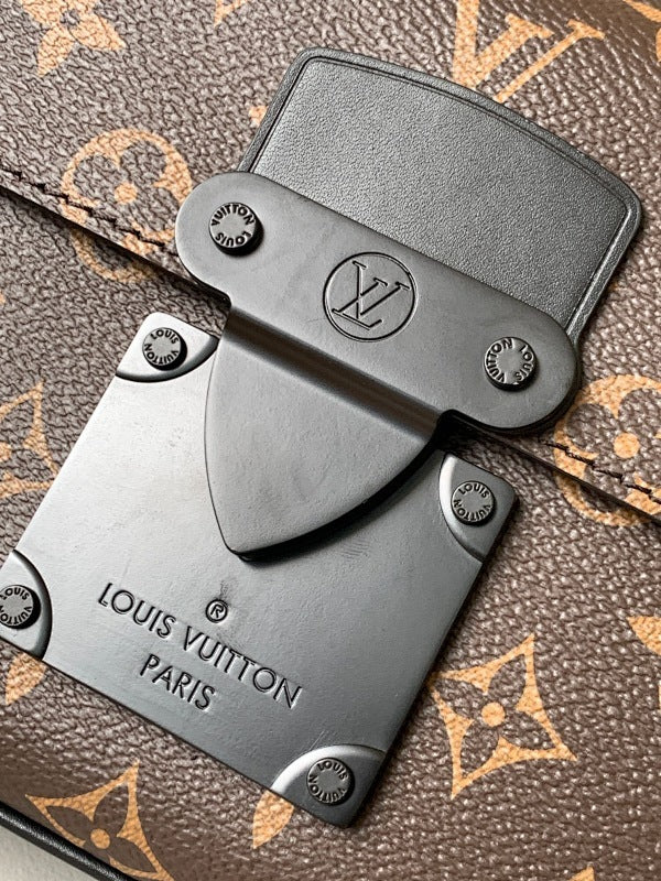Dragons Bags ln Luxury Bag --71724
