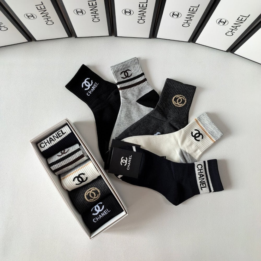 Dragons Bags Premium Luxury Socks --98036