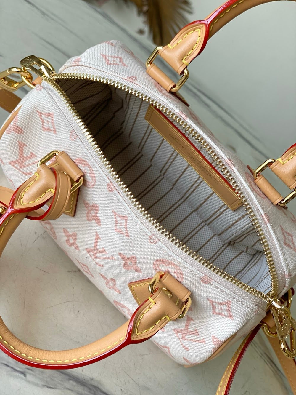 Dragons Bags ln Luxury Bag --96461