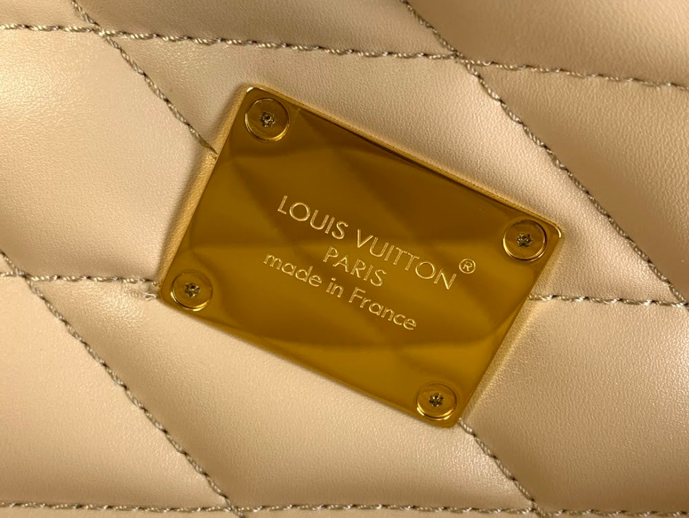 Dragons Bags ln Luxury Bag --69415