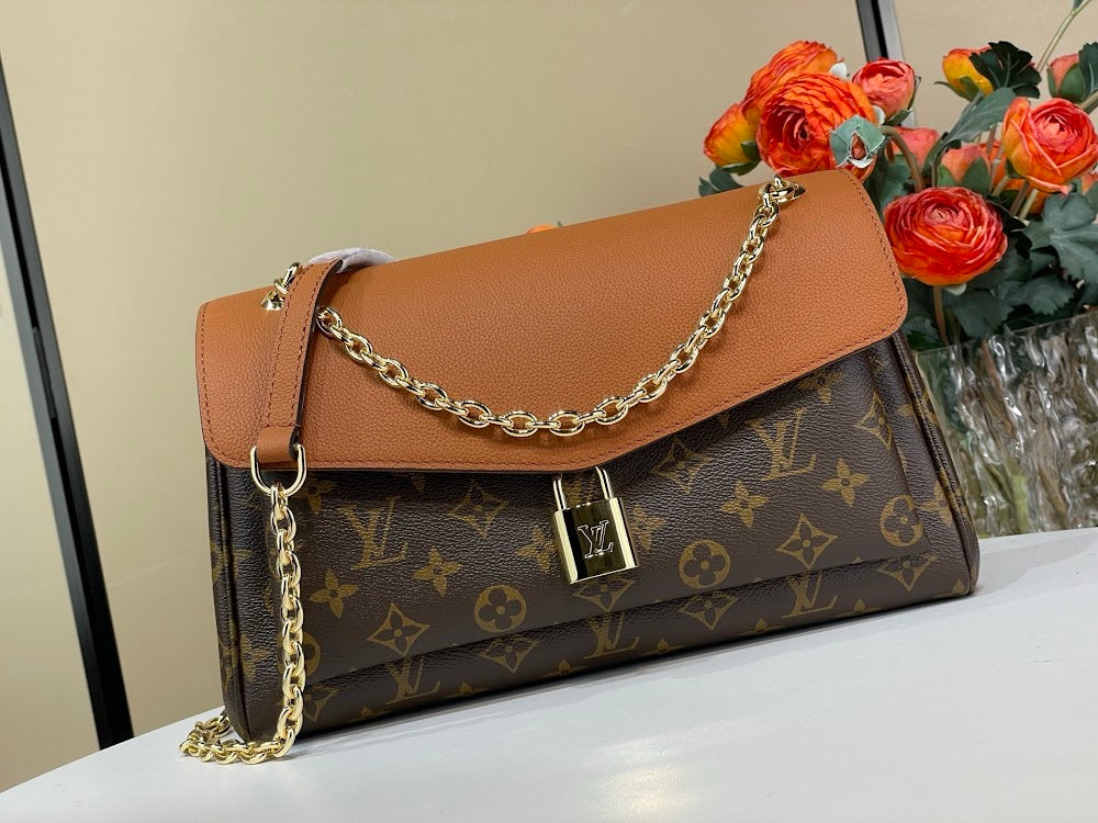 Dragons Bags ln Luxury Bag --95607