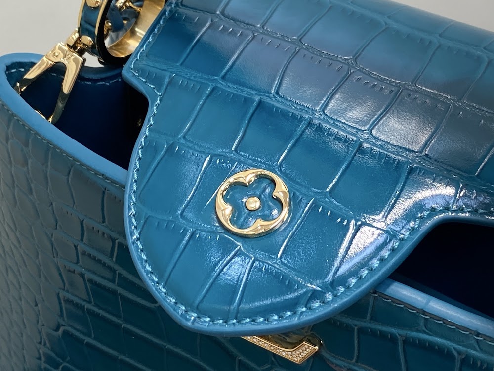 Dragons Bags ln Luxury Bag --96576