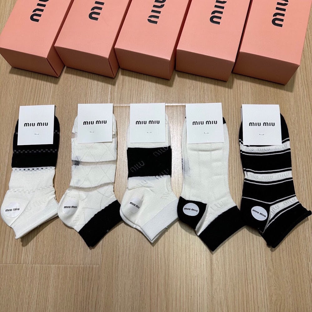 Dragons Bags Premium Luxury Socks --98304