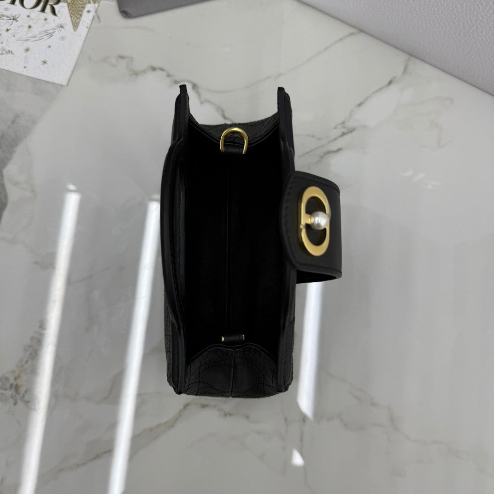 Dragons BagsDiorn Luxury Bag --116110