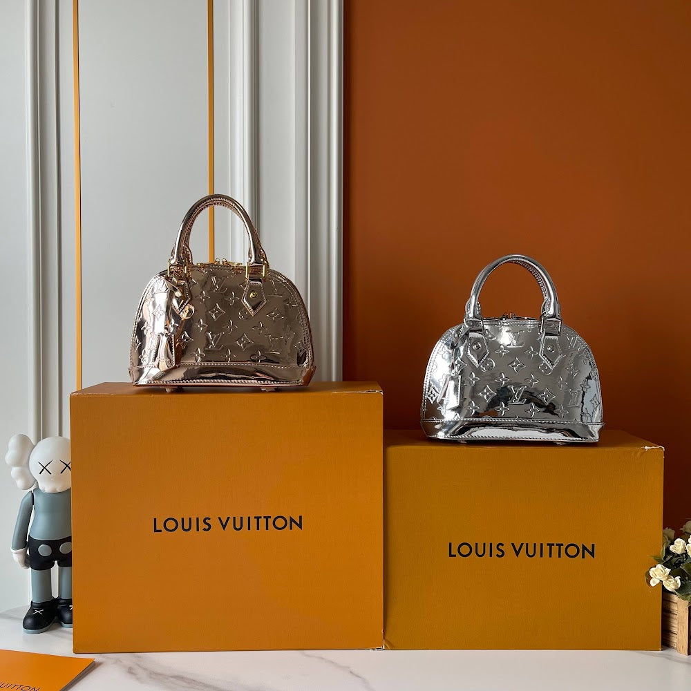 Dragons Bags ln Luxury Bag --77560
