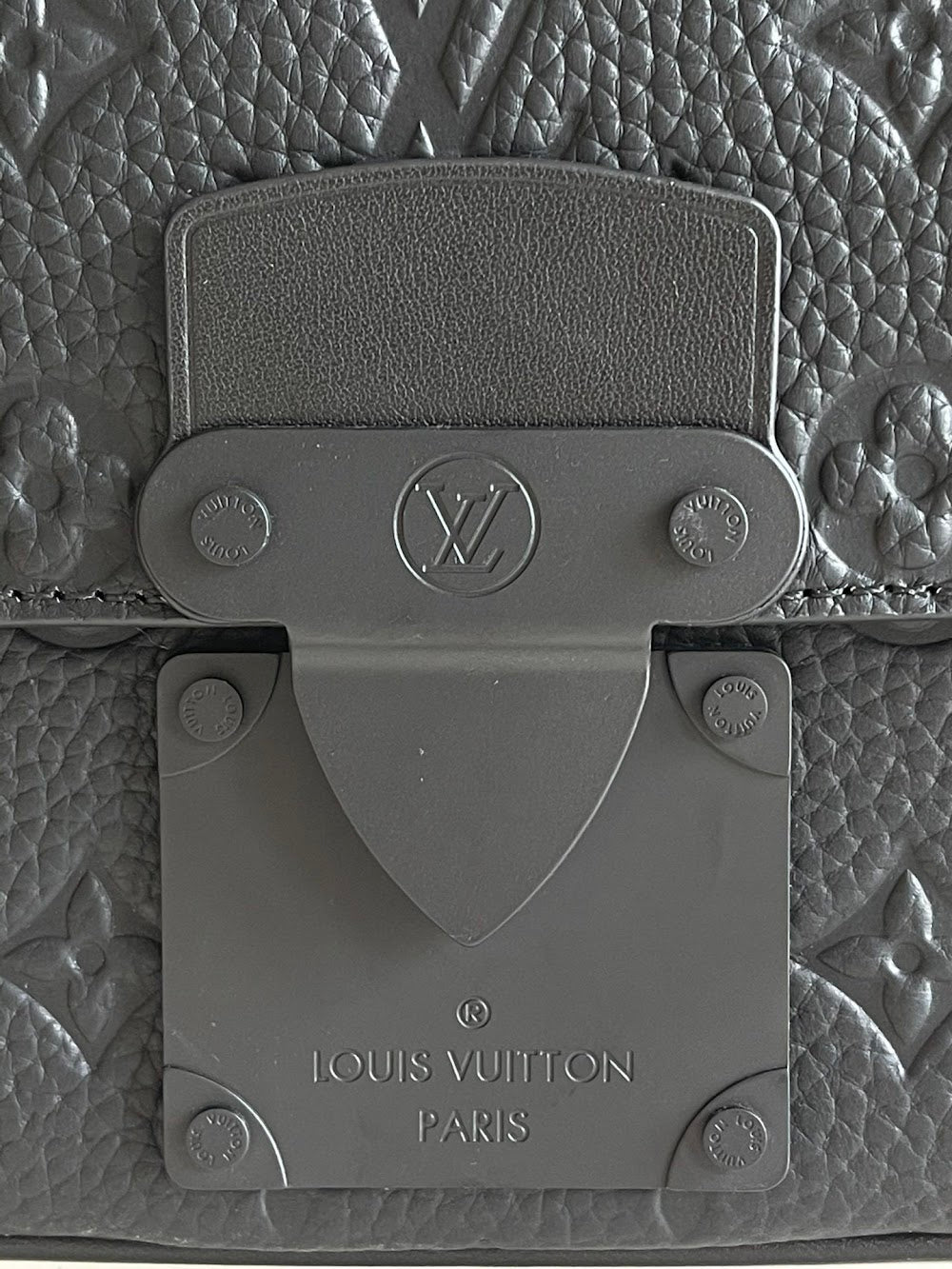 Dragons Bags ln Luxury Bag --96894