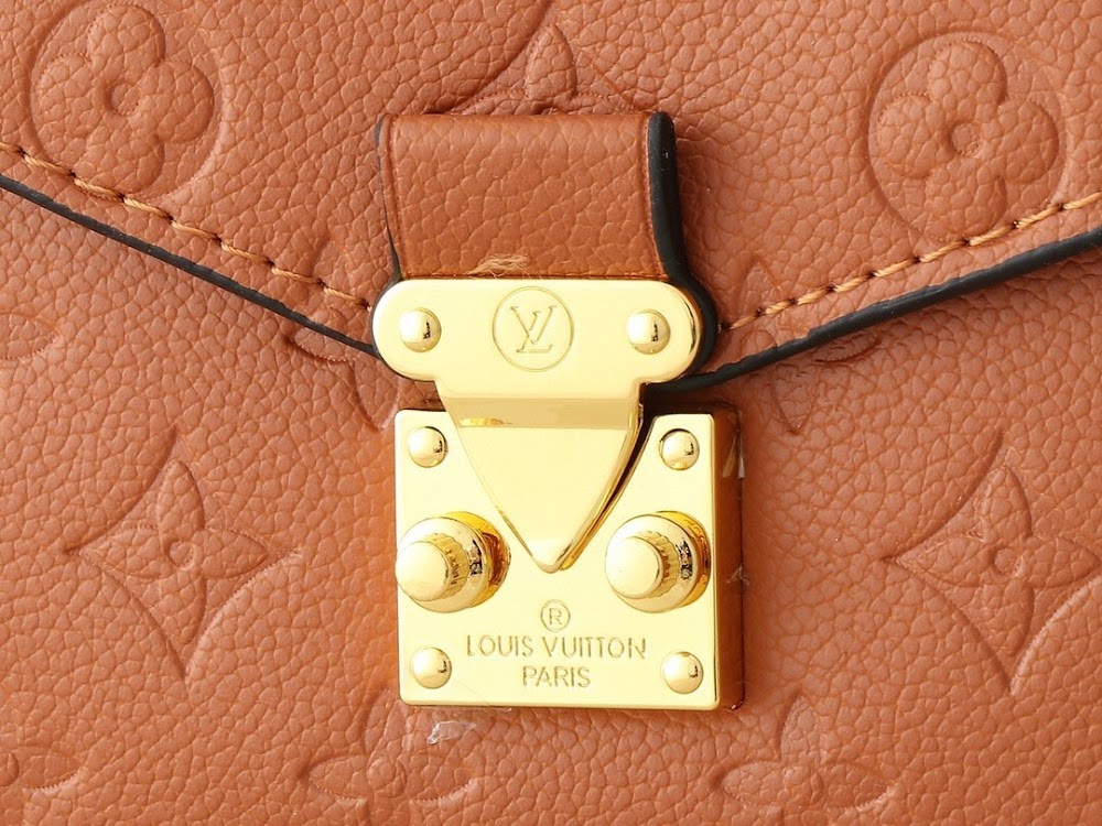 Dragons Bags ln Luxury Bag --76352
