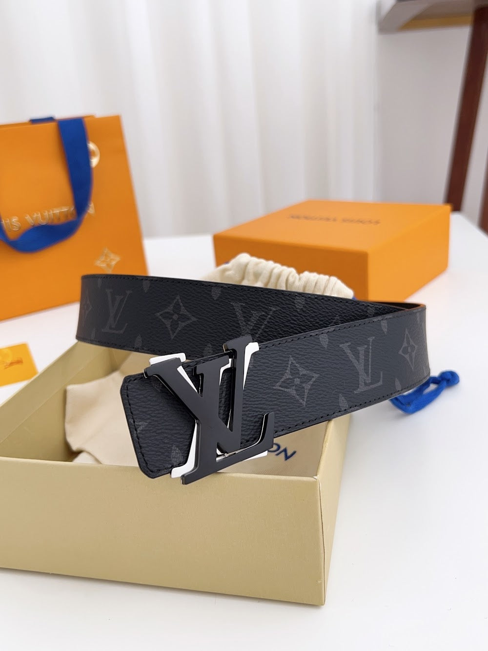 Dragons Bags ln Luxury Belt --110141