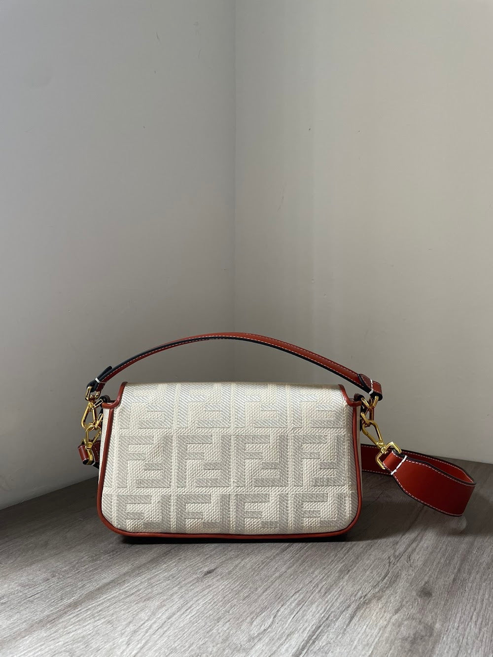 new-luxury-designer-bags-nm15623