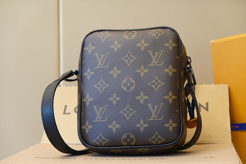 Dragons Bags ln Luxury Bag --59965