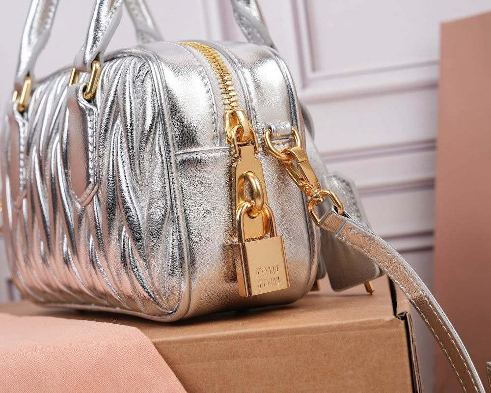 Dragons Bags Miun Miun Luxury Bag --123060