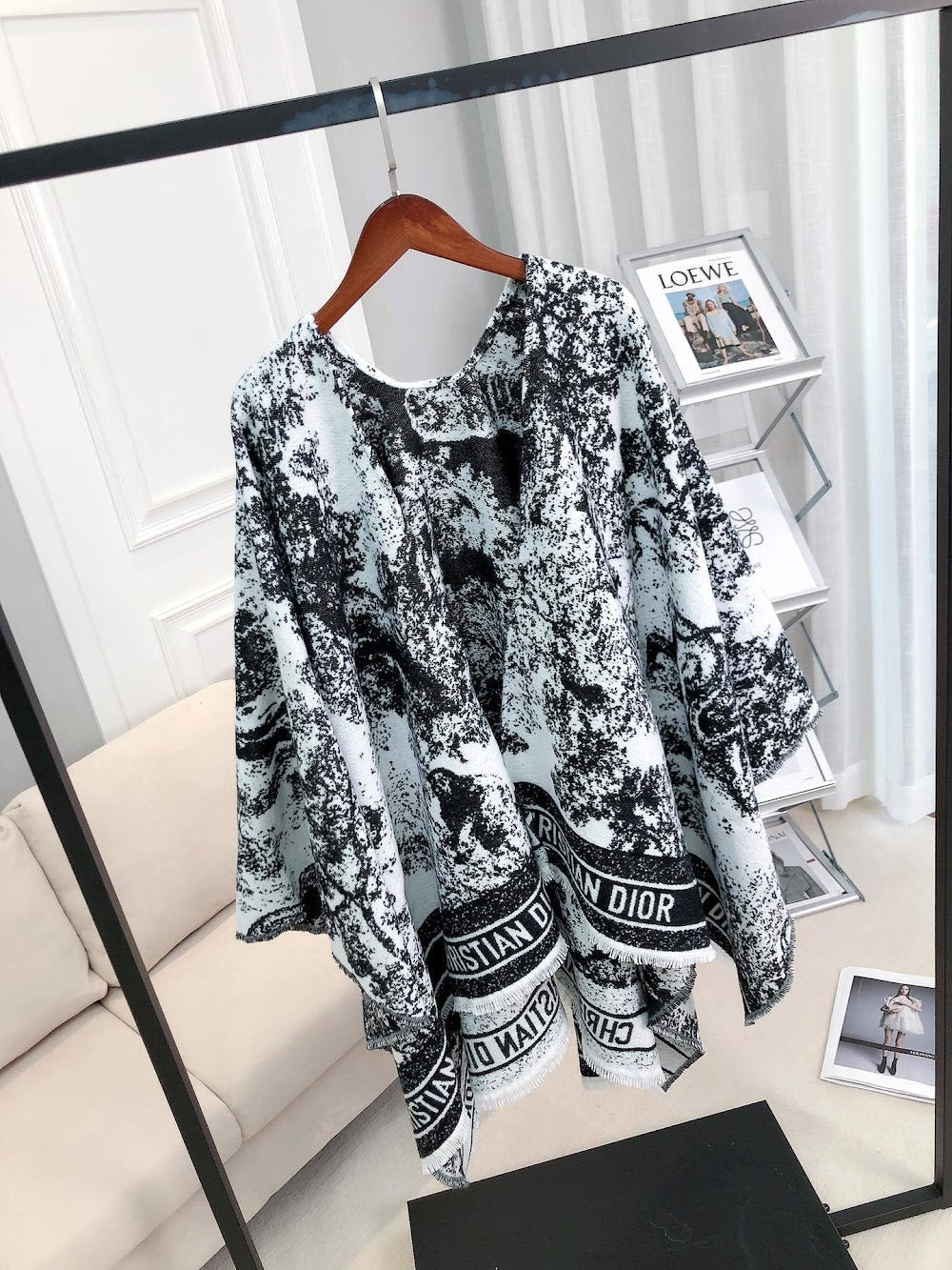 Dragons Bags Premium Designer Scarf --98795