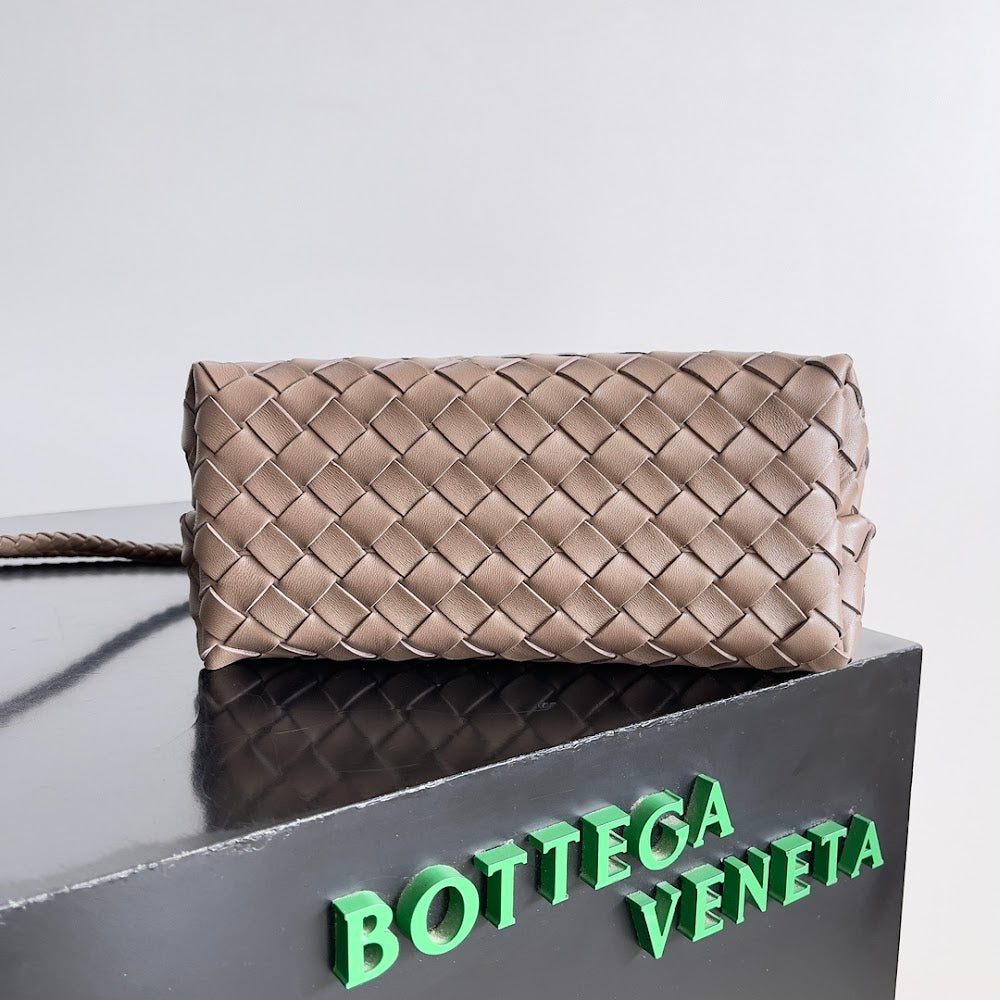 new-luxury-designer-bags-nm10656