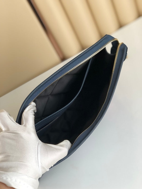 Dragons Bags ln Luxury Bag --60665
