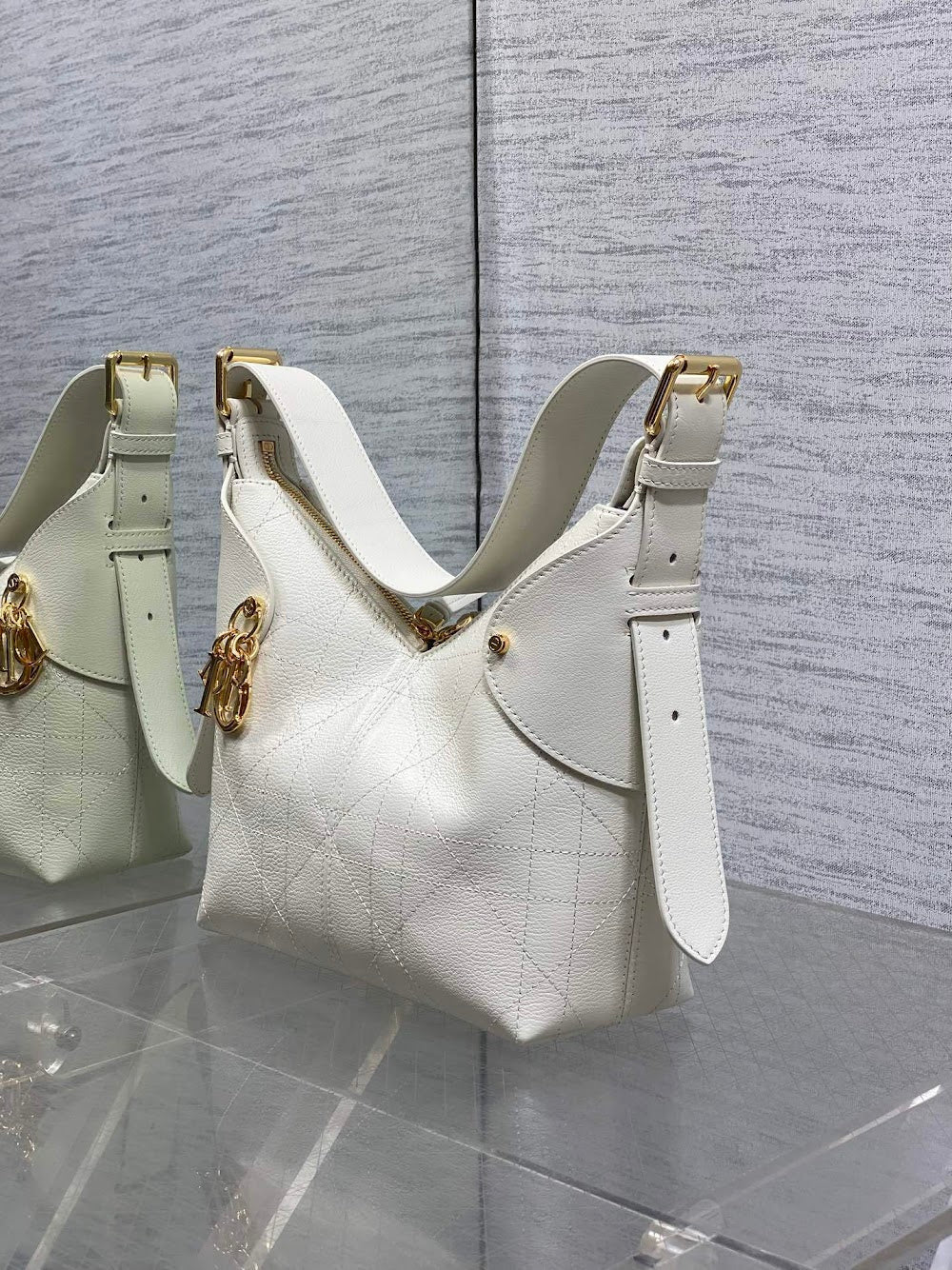 Dragons BagsDiorn Luxury Bag --116079