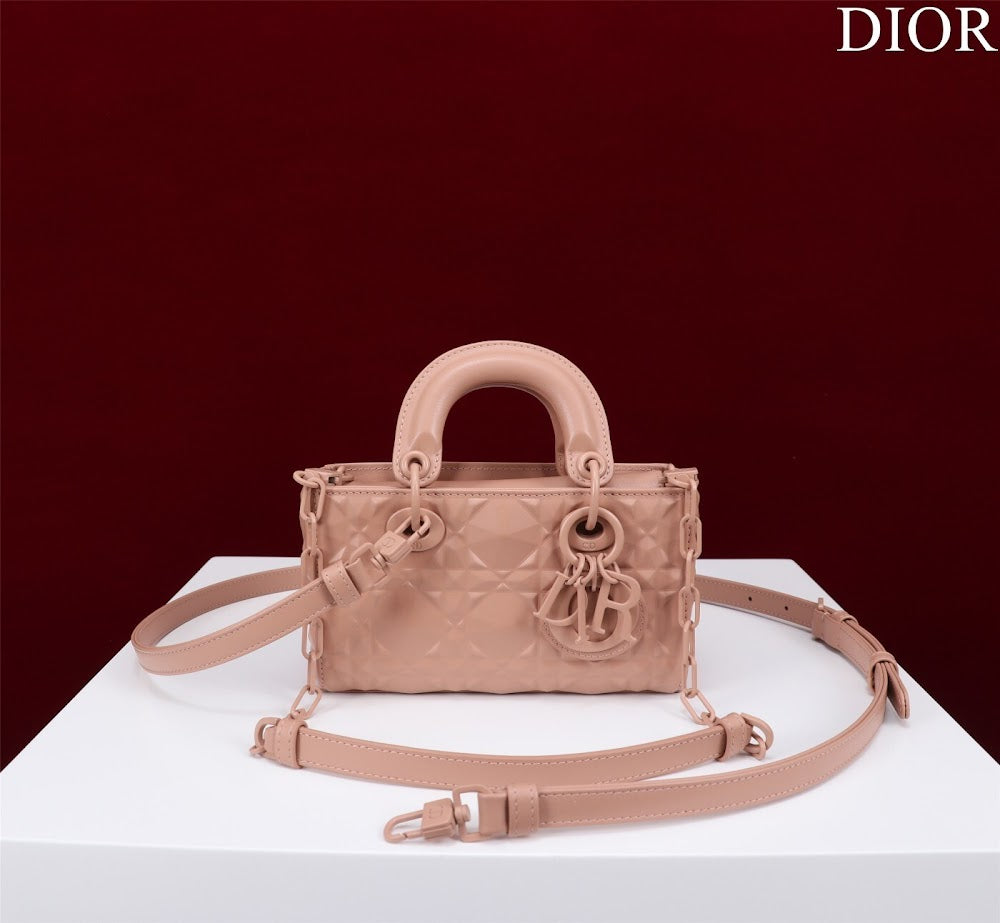 Dragons BagsDiorn Luxury Bag --116475
