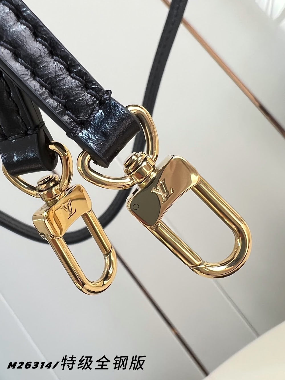 Dragons Bags ln Luxury Bag --96332