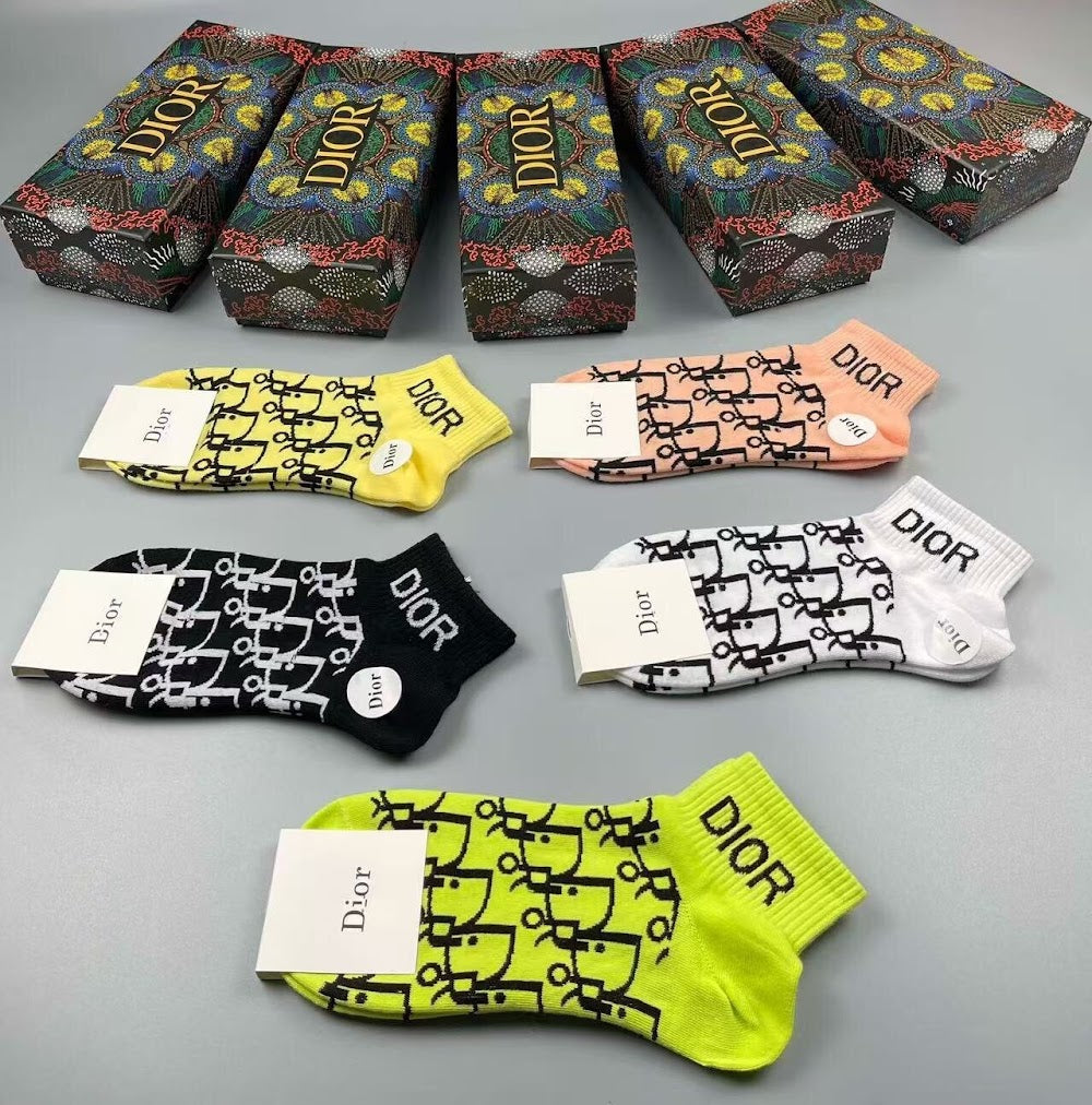 Dragons Bags Premium Luxury Socks --98453