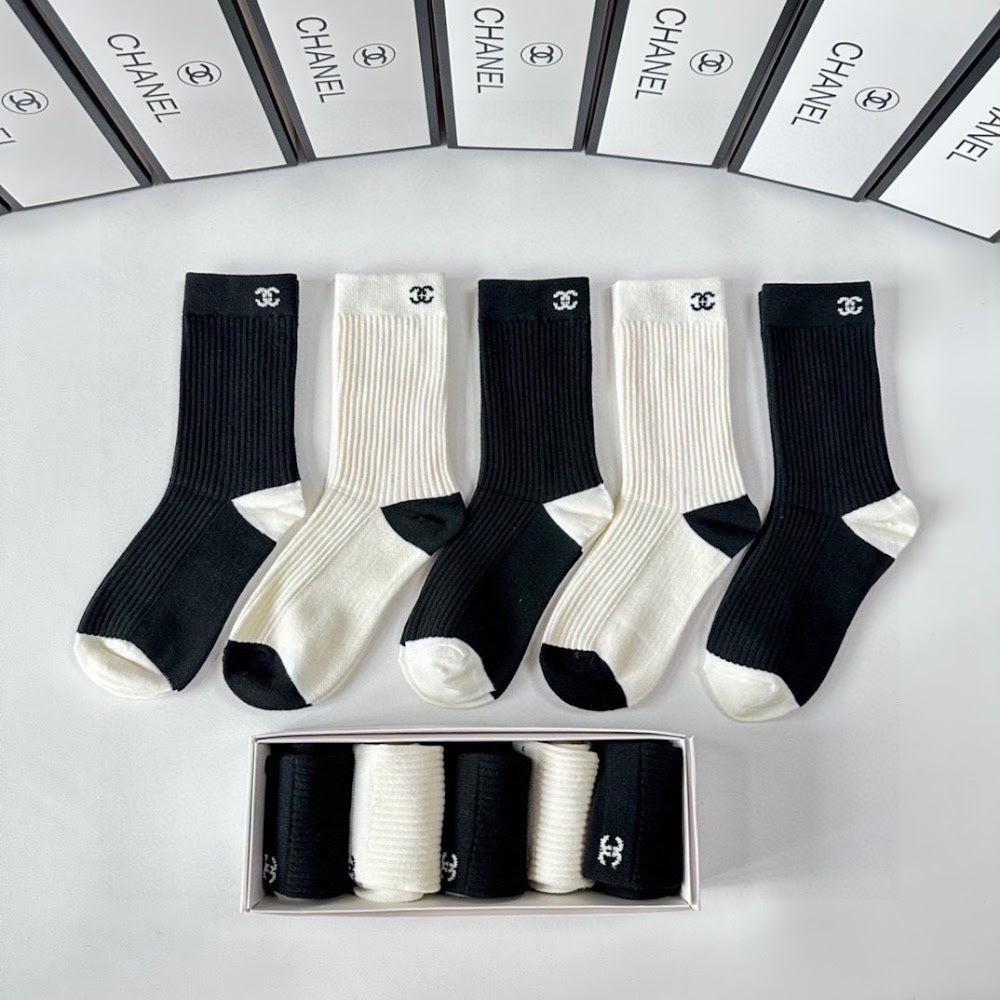 Dragons Bags Premium Luxury Socks --97806
