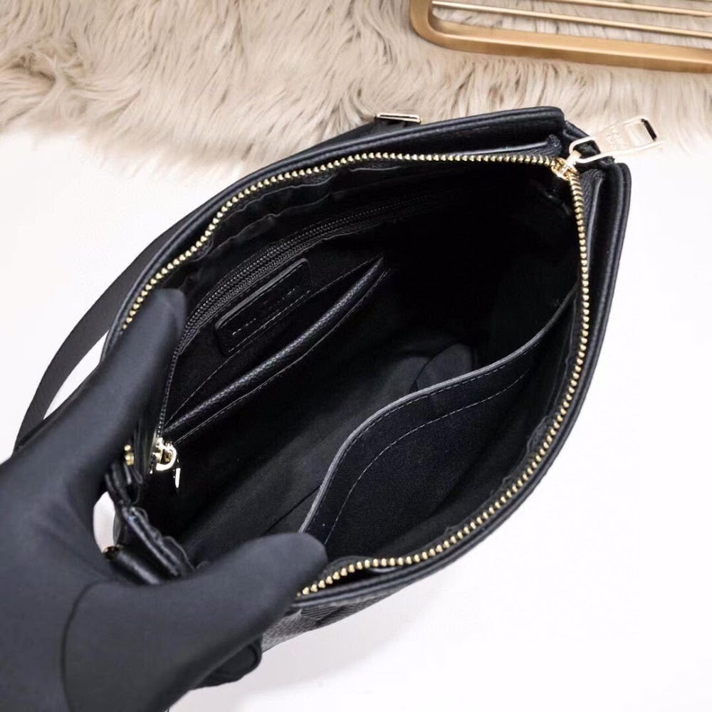 Dragons Bags ln Luxury Bag --70256