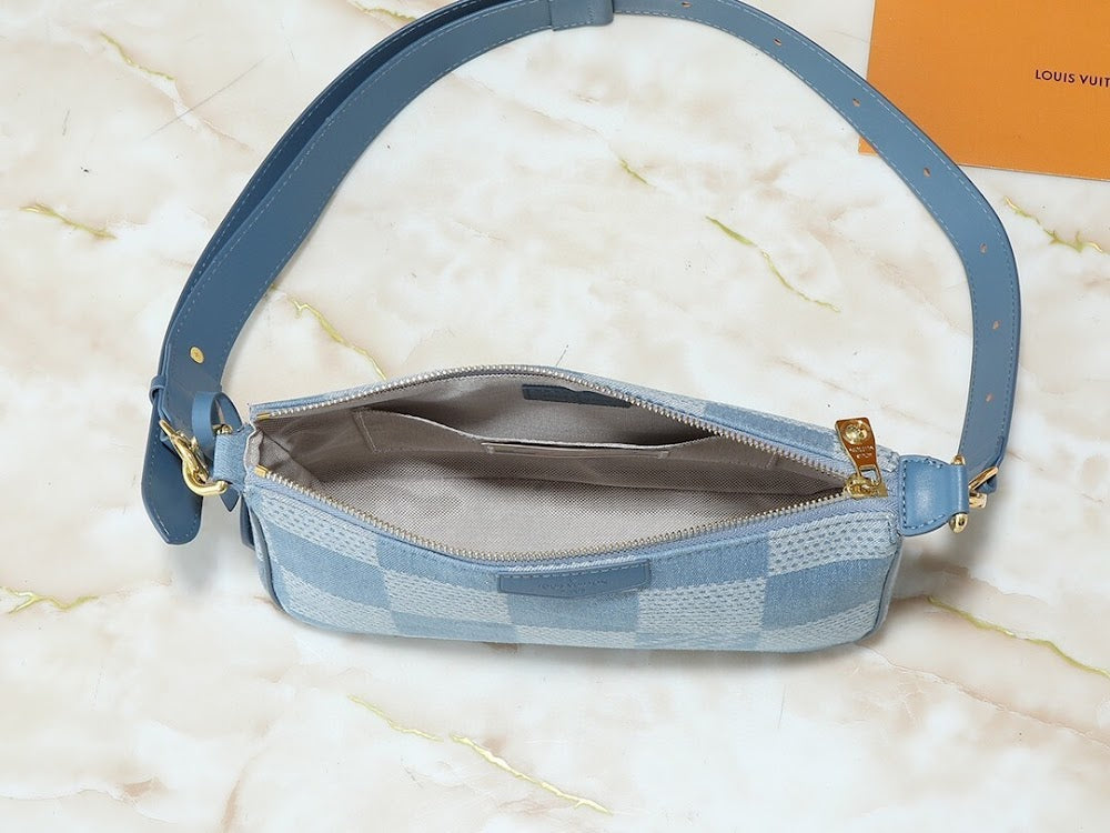 Dragons Bags ln Luxury Bag --77010