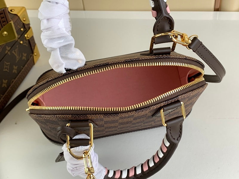 Dragons Bags ln Luxury Bag --68124