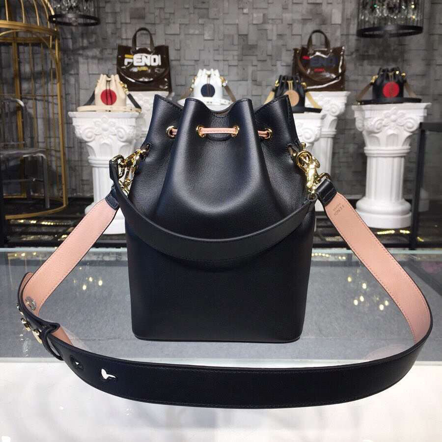 new-designer-premium-bags-nm15117