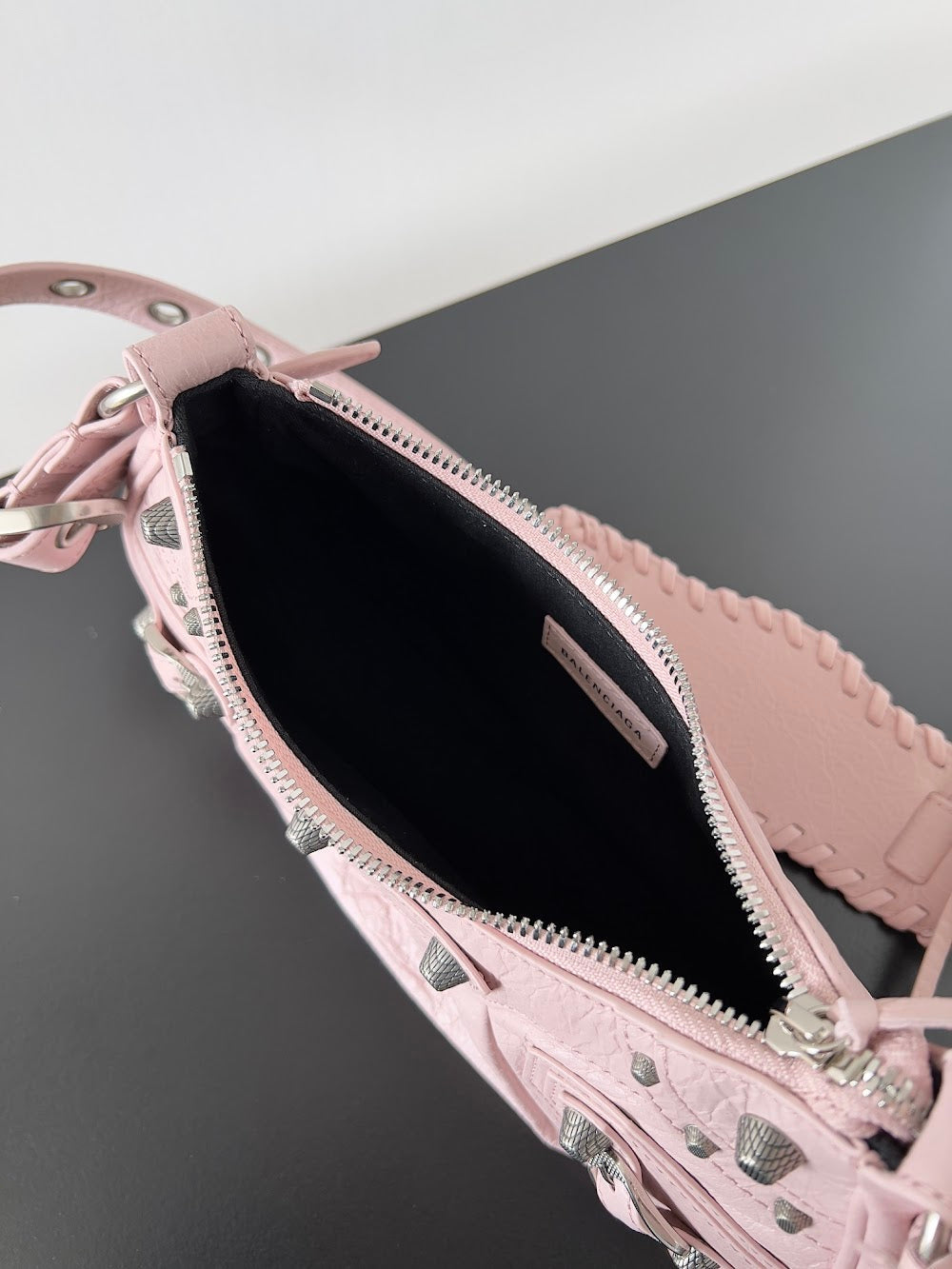 Dragons Bags Balenciaga Luxury Bag --111162