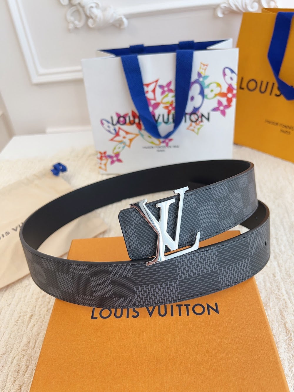 Dragons Bags ln Luxury Belt --100700