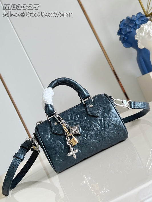 Dragons Bags ln Luxury Bag --97574