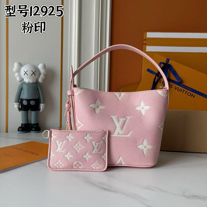 Dragons Bags ln Luxury Bag --81696