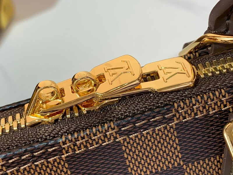 Dragons Bags ln Luxury Bag --69535