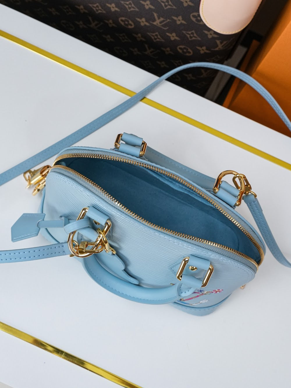 Dragons Bags LVn Luxury Bag --80803