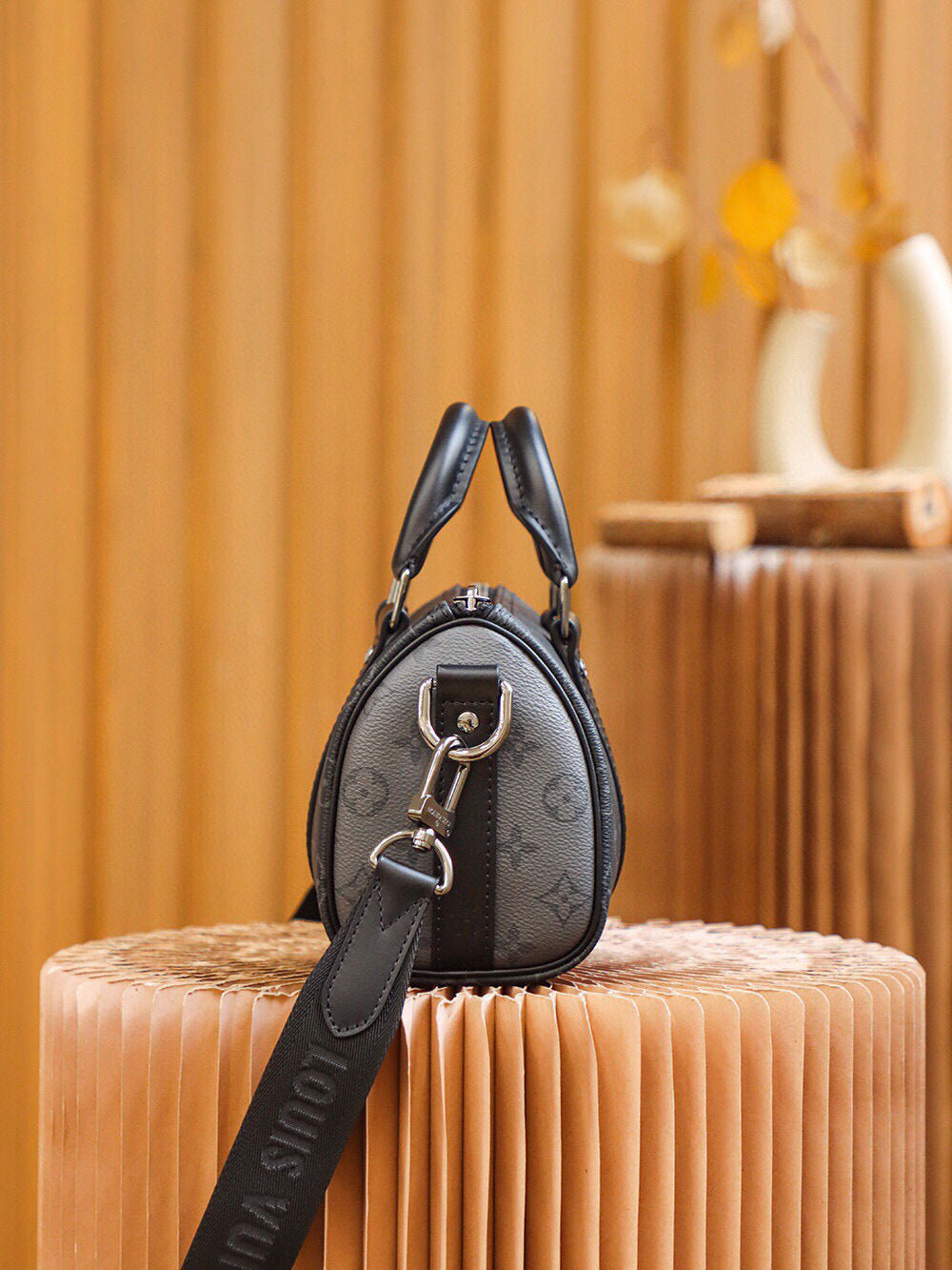 Dragons Bags ln Luxury Bag --71363